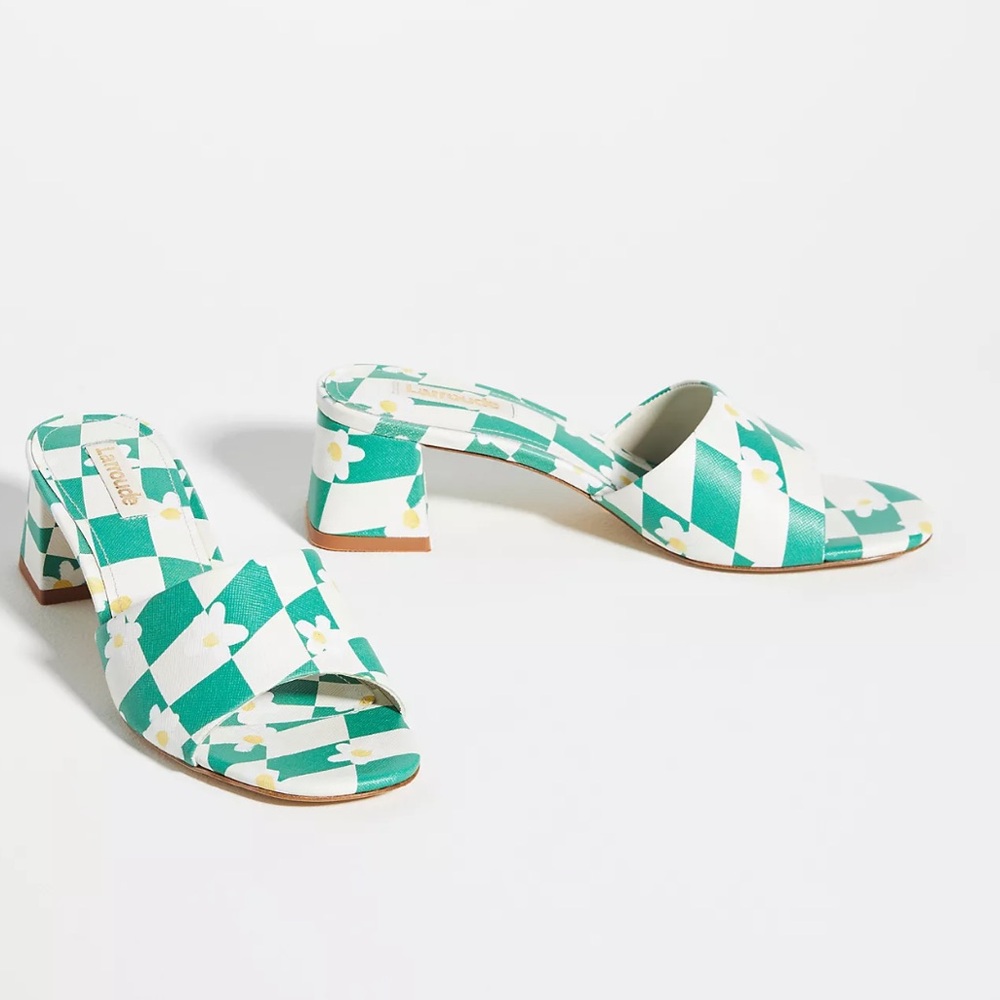 Larroudé Brigitte Heels/ NWOT / Size 6